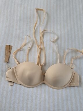 SKIMS Multi-way Bra Size:34B Sand